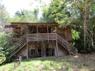 Maison du Gran Man Emmanuel Tolinga (détruite)